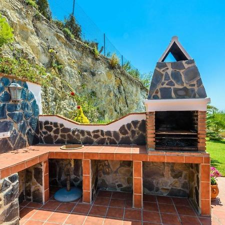 Villa Martin Nerja By Ruralidays Exterior photo
